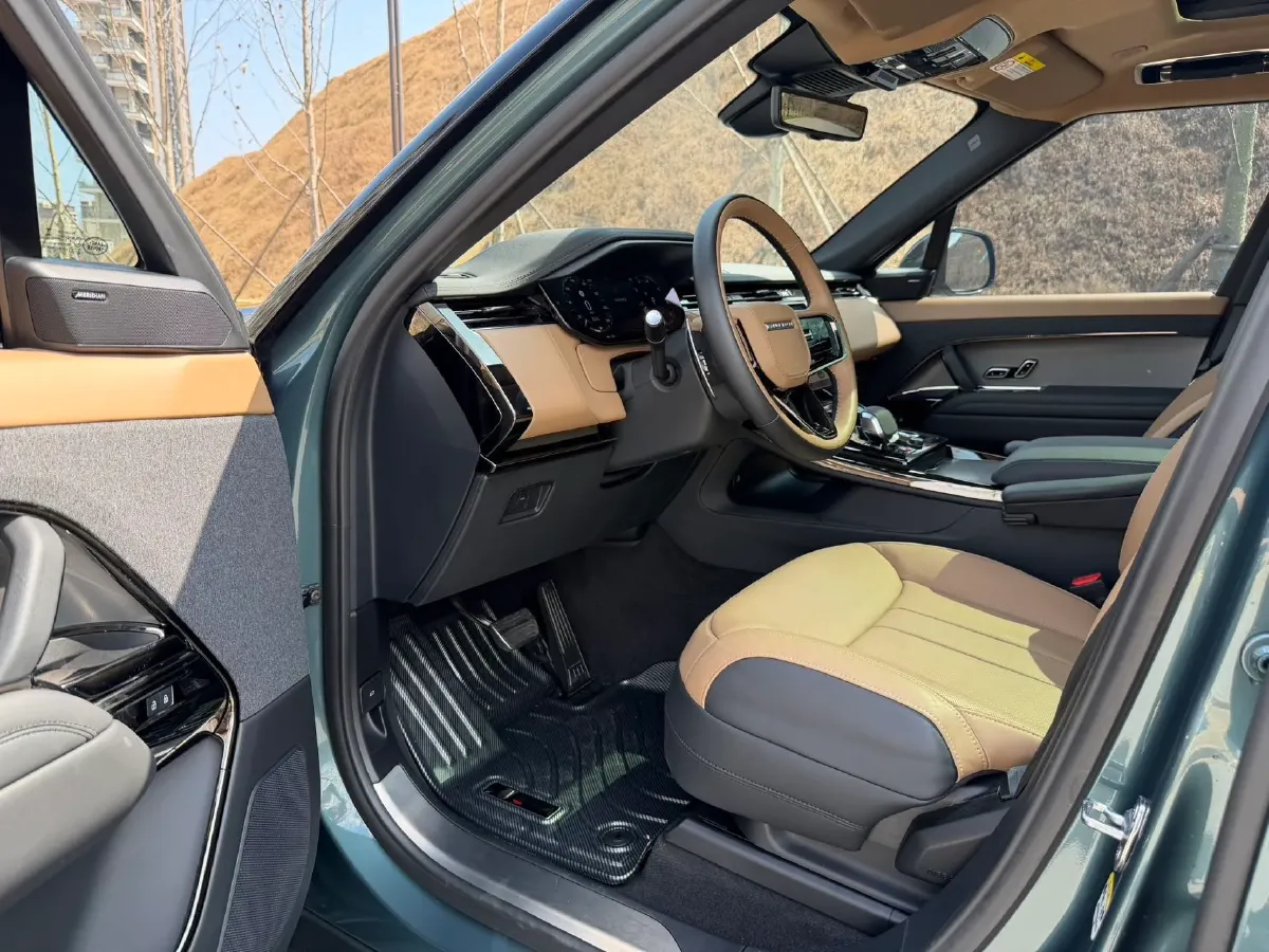 2023 Land Rover Range Rover Sport 3.0T 400HP L6 8AT,autocango,china used car exporter,china ev exporter,chinese used car exporter,chinese used ev exporter