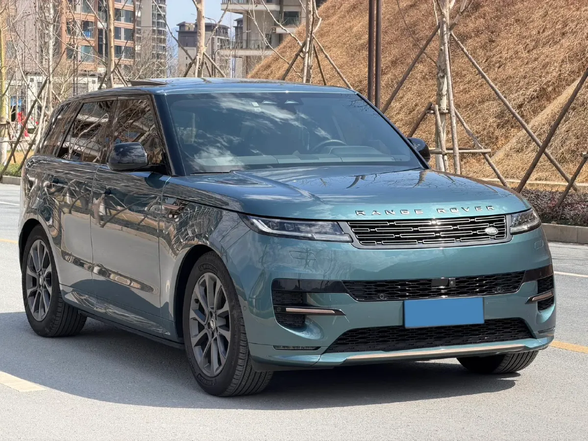 2023 Land Rover Range Rover Sport 3.0T 400HP L6 8AT,autocango,china used car exporter,china ev exporter,chinese used car exporter,chinese used ev exporter