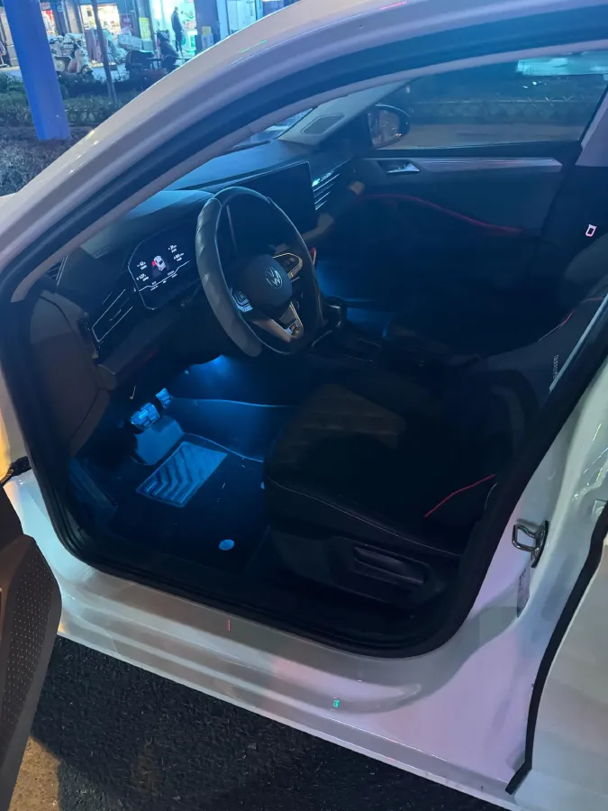 2023 Volkswagen Sagitar 1.5T 160HP L4 7DCT,autocango,china used car exporter,china ev exporter,chinese used car exporter,chinese used ev exporter