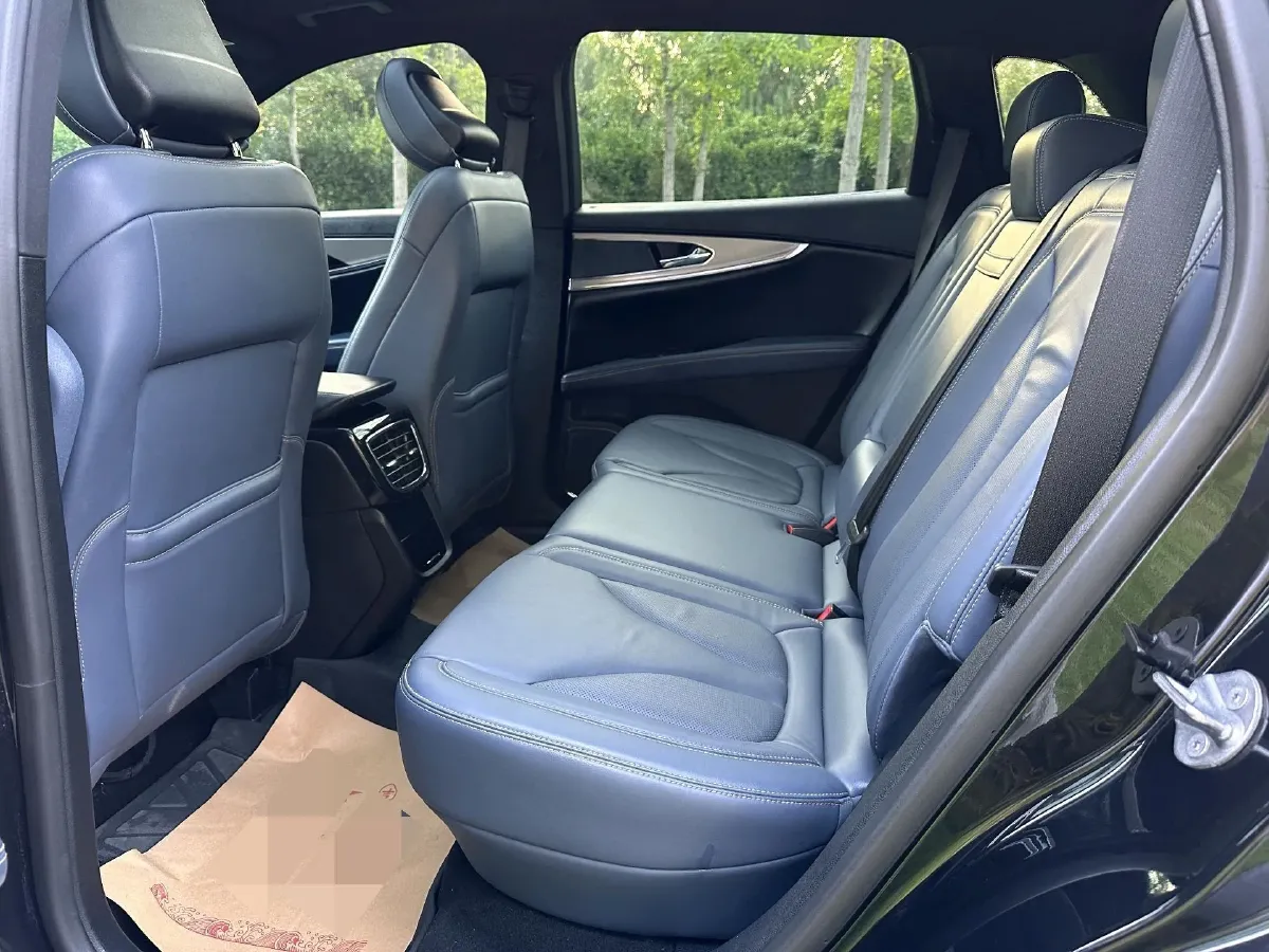 2021 Lincoln Nautilus 2.0T 245HP L4 8AT,autocango,china used car exporter,china ev exporter,chinese used car exporter,chinese used ev exporter