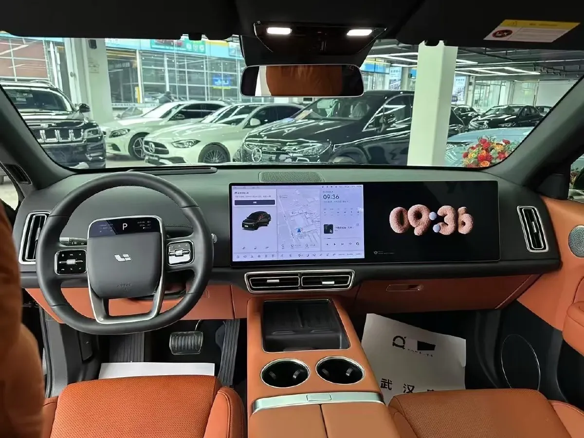 2025 Li L6 Range Extended 154HP L4 REEV,autocango,china used car exporter,china ev exporter,chinese used car exporter,chinese used ev exporter