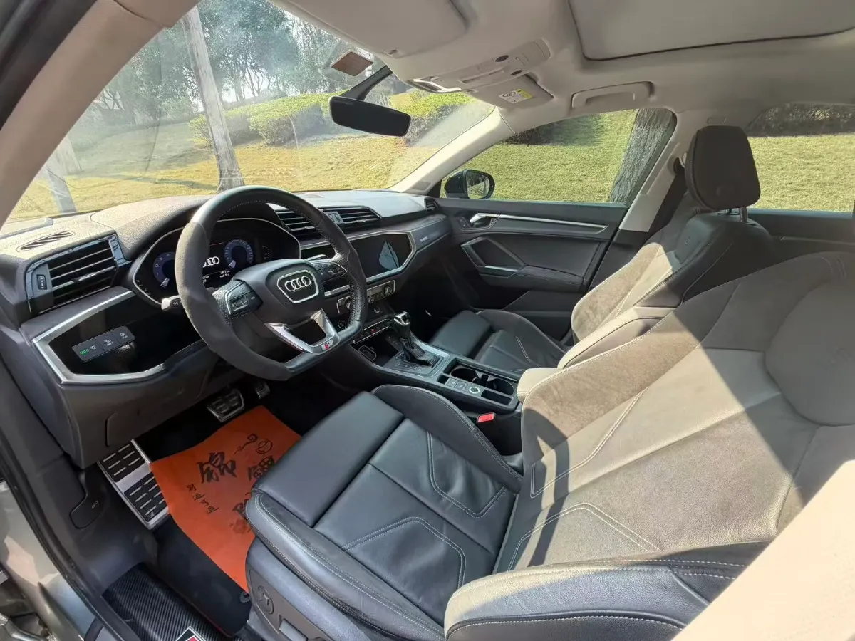 2020 Audi Q3 Sportback 2.0T 220HP L4 7DCT,autocango,china used car exporter,china ev exporter,chinese used car exporter,chinese used ev exporter