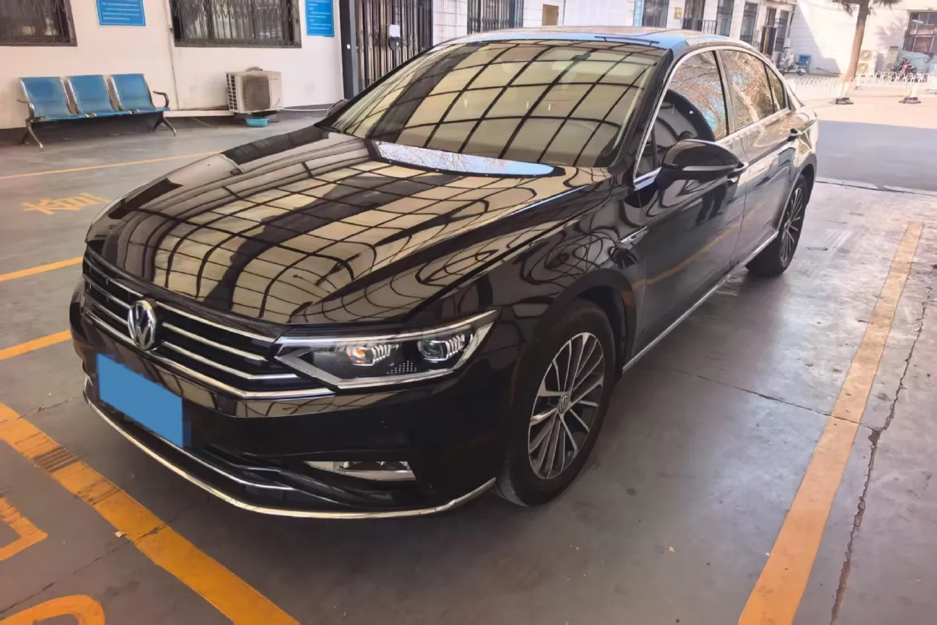 2020 Volkswagen Magotan 2.0T 186HP L4 7DCT,autocango,china used car exporter,china ev exporter,chinese used car exporter,chinese used ev exporter