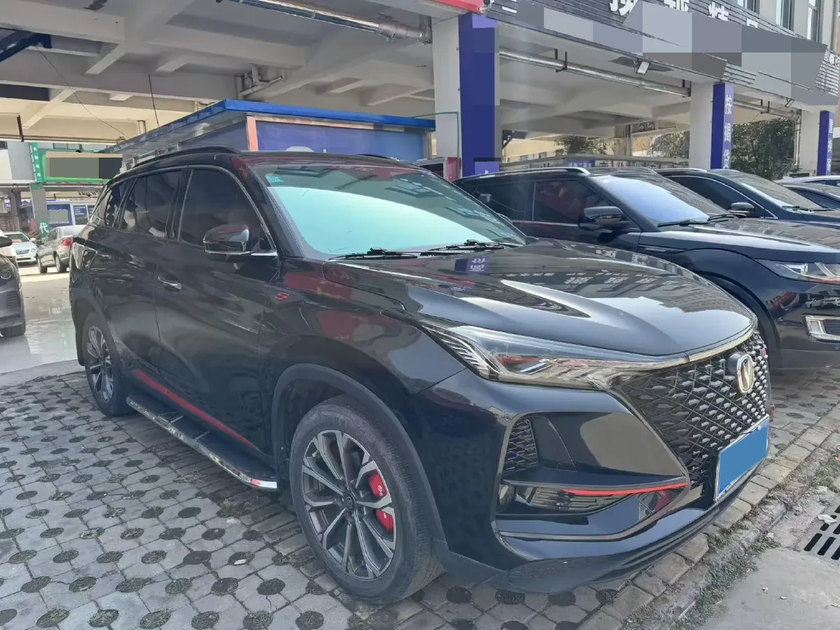 2021 ChangAn CS75 Plus 2.0T 233HP L4 8AT,autocango,china used car exporter,china ev exporter,chinese used car exporter,chinese used ev exporter