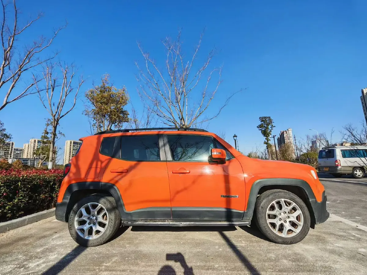 2018 Jeep Renegade 1.4T 150HP L4 7DCT,autocango,china used car exporter,china ev exporter,chinese used car exporter,chinese used ev exporter