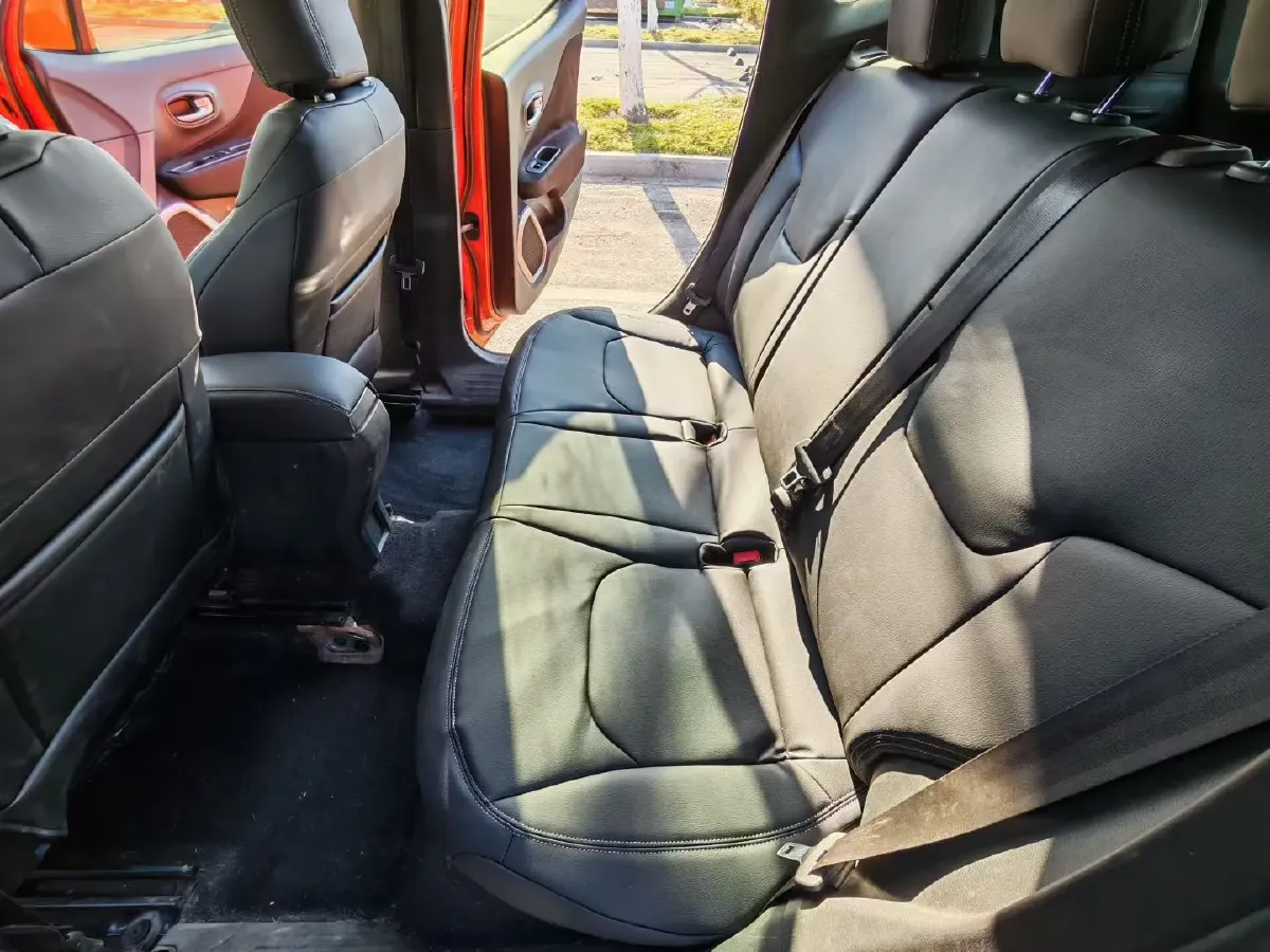 2018 Jeep Renegade 1.4T 150HP L4 7DCT,autocango,china used car exporter,china ev exporter,chinese used car exporter,chinese used ev exporter