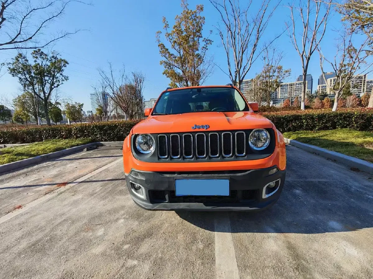 2018 Jeep Renegade 1.4T 150HP L4 7DCT,autocango,china used car exporter,china ev exporter,chinese used car exporter,chinese used ev exporter