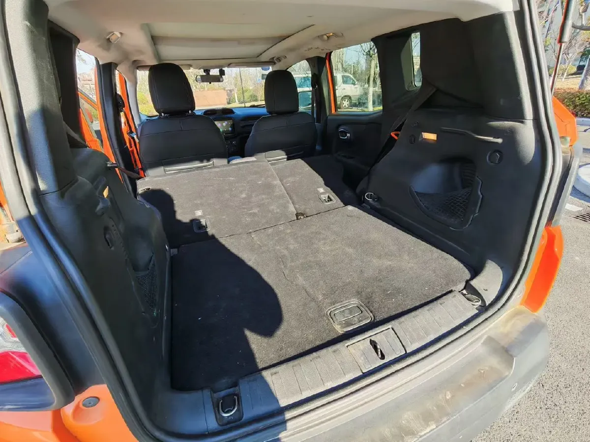 2018 Jeep Renegade 1.4T 150HP L4 7DCT,autocango,china used car exporter,china ev exporter,chinese used car exporter,chinese used ev exporter