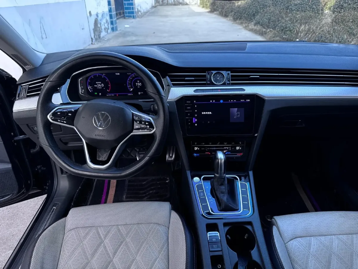 2020 Volkswagen Magotan 2.0T 186HP L4 7DCT,autocango,china used car exporter,china ev exporter,chinese used car exporter,chinese used ev exporter