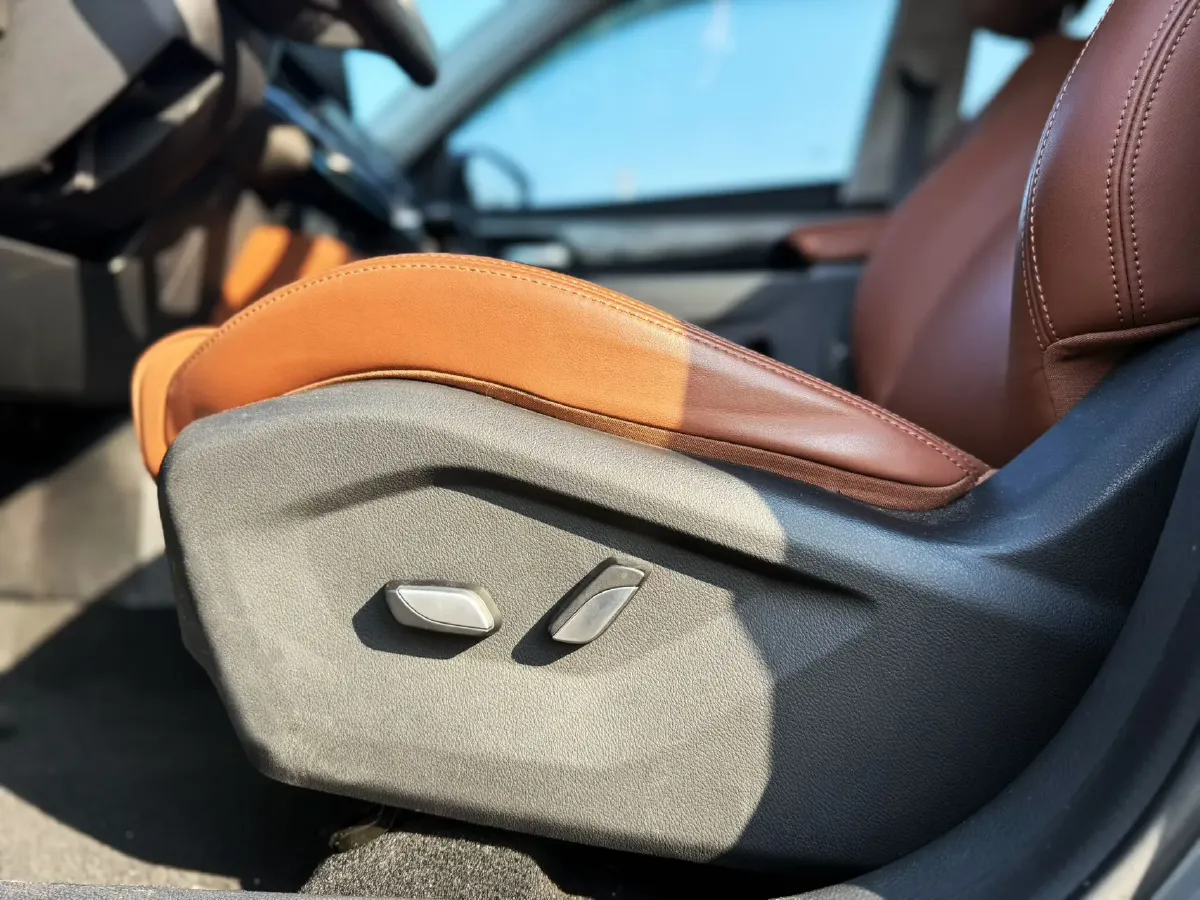 2021 Geely Vision X6 1.4T 141HP L4 6AT,autocango,china used car exporter,china ev exporter,chinese used car exporter,chinese used ev exporter