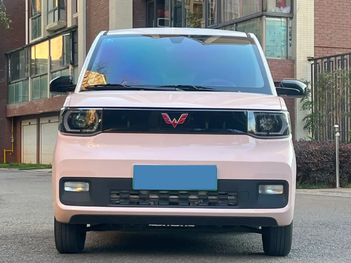 2021 WuLing HongGuang MINI EV BEV 13.9KWH,autocango,china used car exporter,china ev exporter,chinese used car exporter,chinese used ev exporter