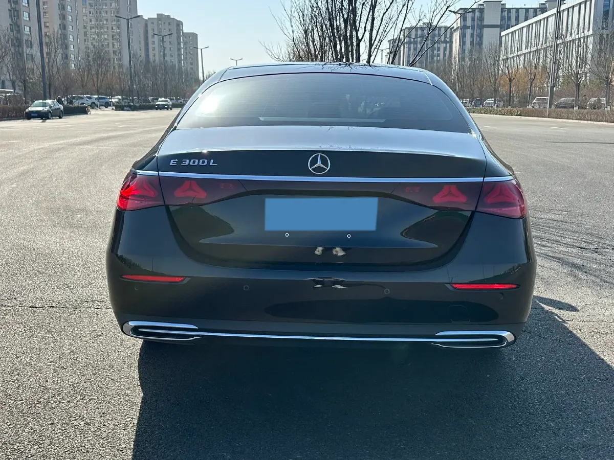 2025 Mercedes-Benz E Class 2.0T 258HP L4 9AT,autocango,china used car exporter,china ev exporter,chinese used car exporter,chinese used ev exporter
