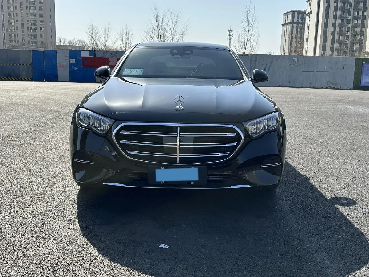 2025 Mercedes-Benz E Class 2.0T 258HP L4 9AT,autocango,china used car exporter,china ev exporter,chinese used car exporter,chinese used ev exporter