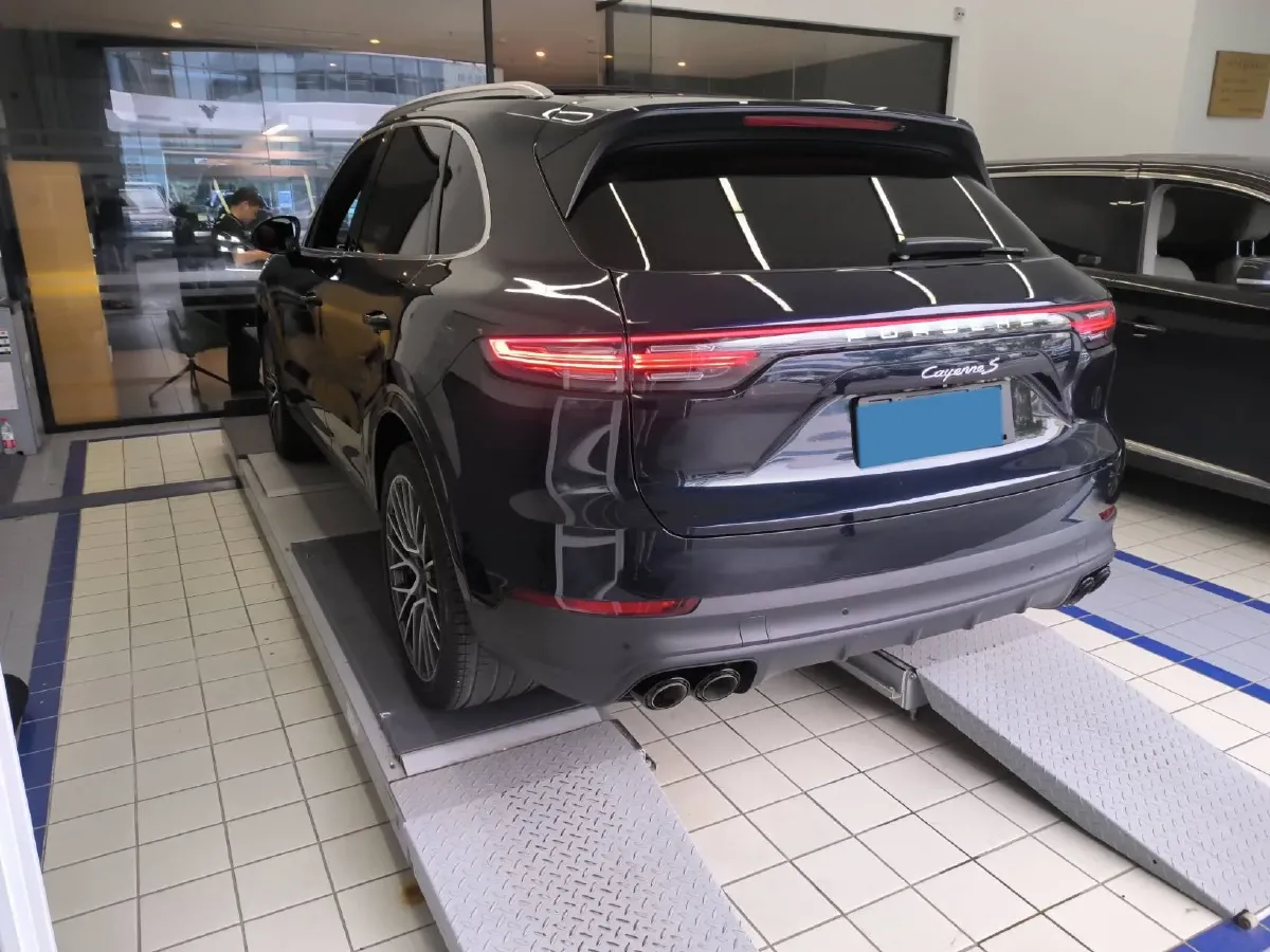 2019 Porsche Cayenne 3.0T 340HP V6 8AT,autocango,china used car exporter,china ev exporter,chinese used car exporter,chinese used ev exporter