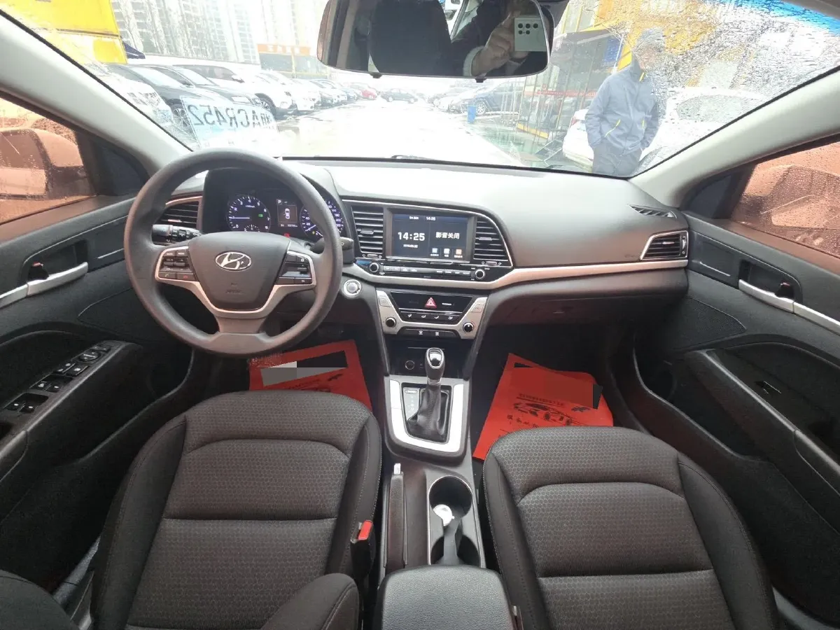 2016 Hyundai Elantra 1.6L 130HP L4 6AT,autocango,china used car exporter,china ev exporter,chinese used car exporter,chinese used ev exporter