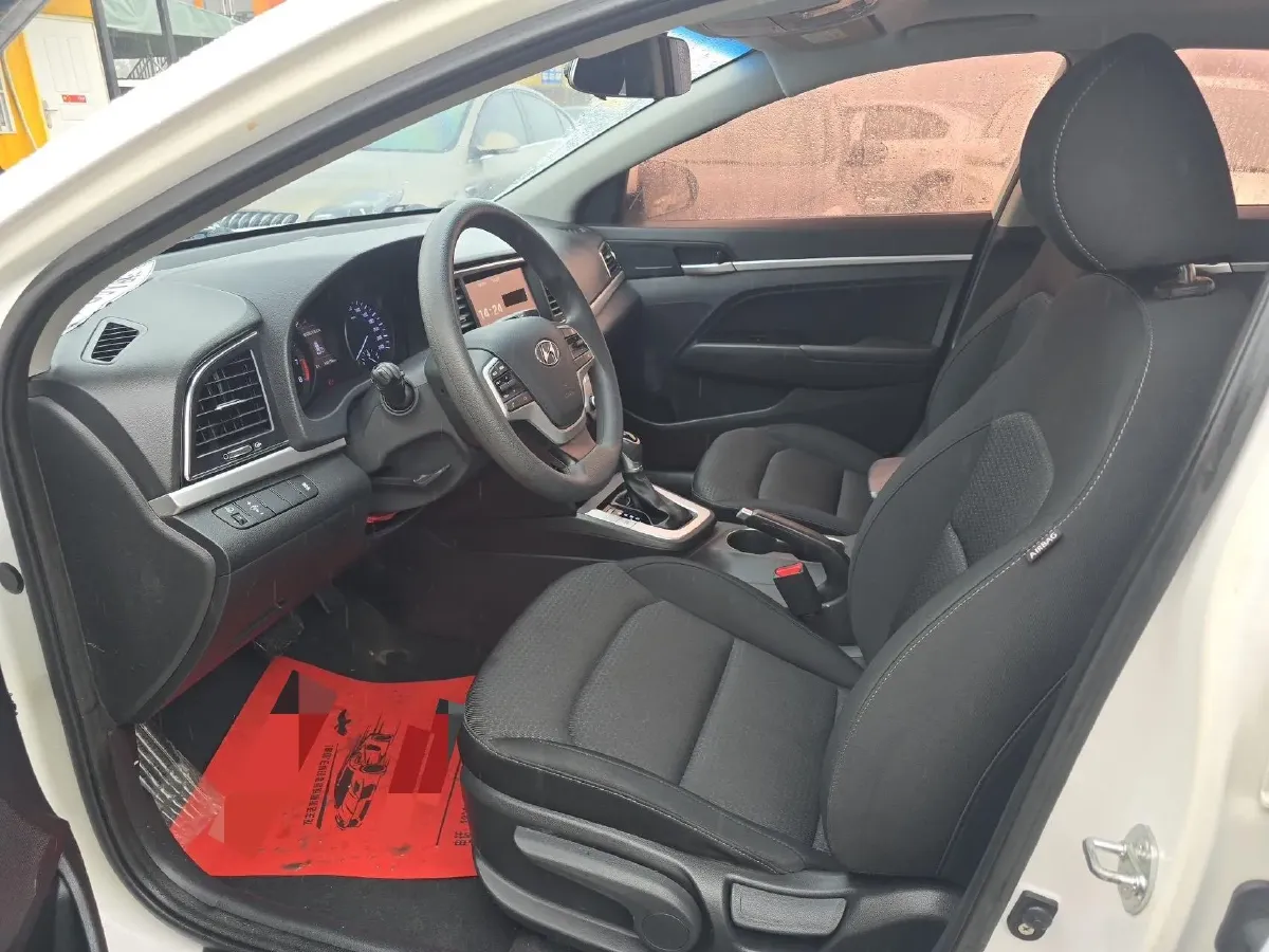 2016 Hyundai Elantra 1.6L 130HP L4 6AT,autocango,china used car exporter,china ev exporter,chinese used car exporter,chinese used ev exporter
