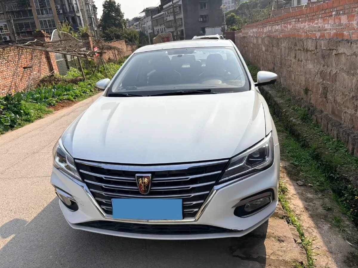 2021 Roewe i5 1.5L 120HP L4 CVT,autocango,china used car exporter,china ev exporter,chinese used car exporter,chinese used ev exporter