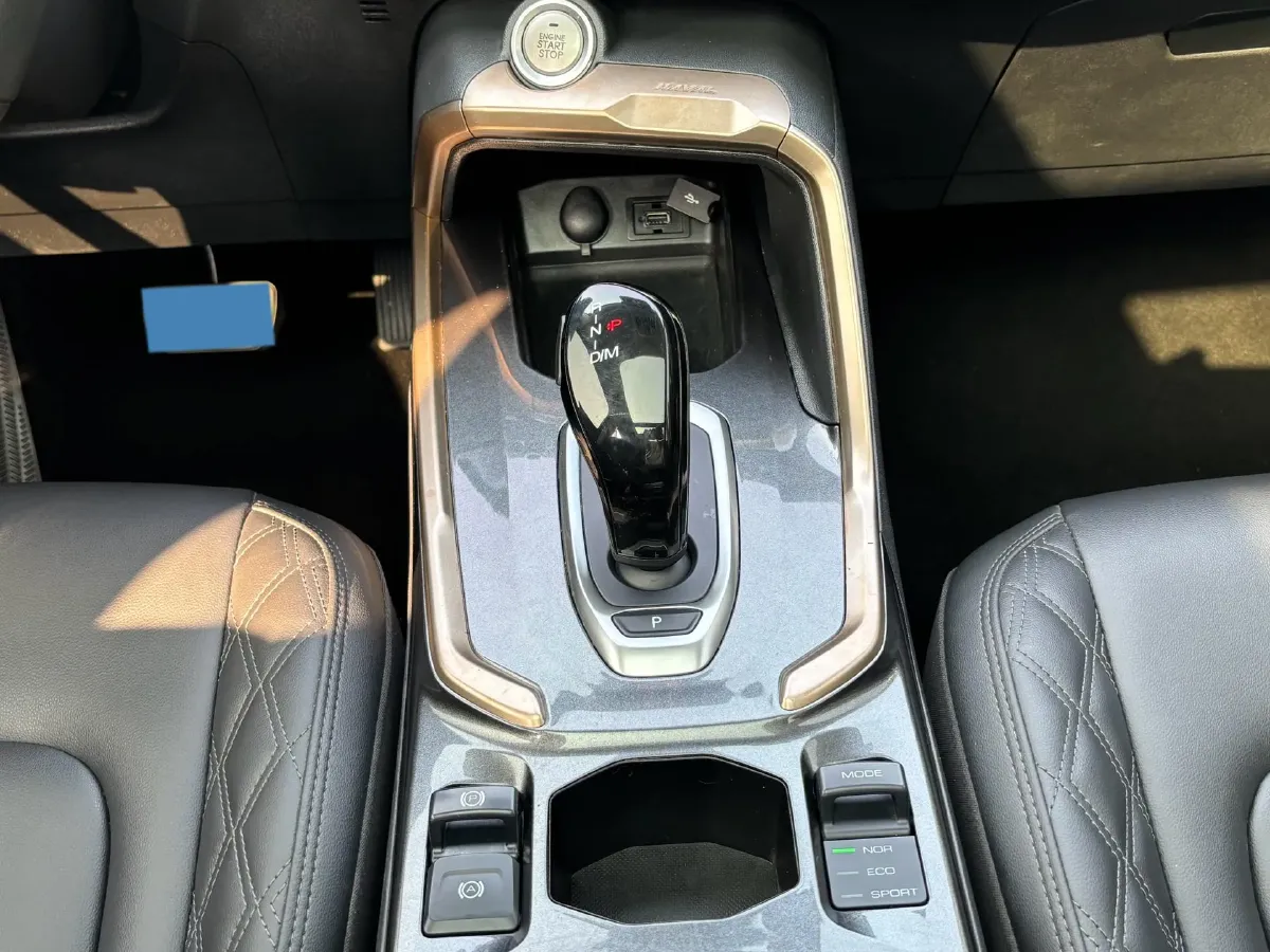 2020 Haval H6 1.5T 169HP L4 7DCT,autocango,china used car exporter,china ev exporter,chinese used car exporter,chinese used ev exporter