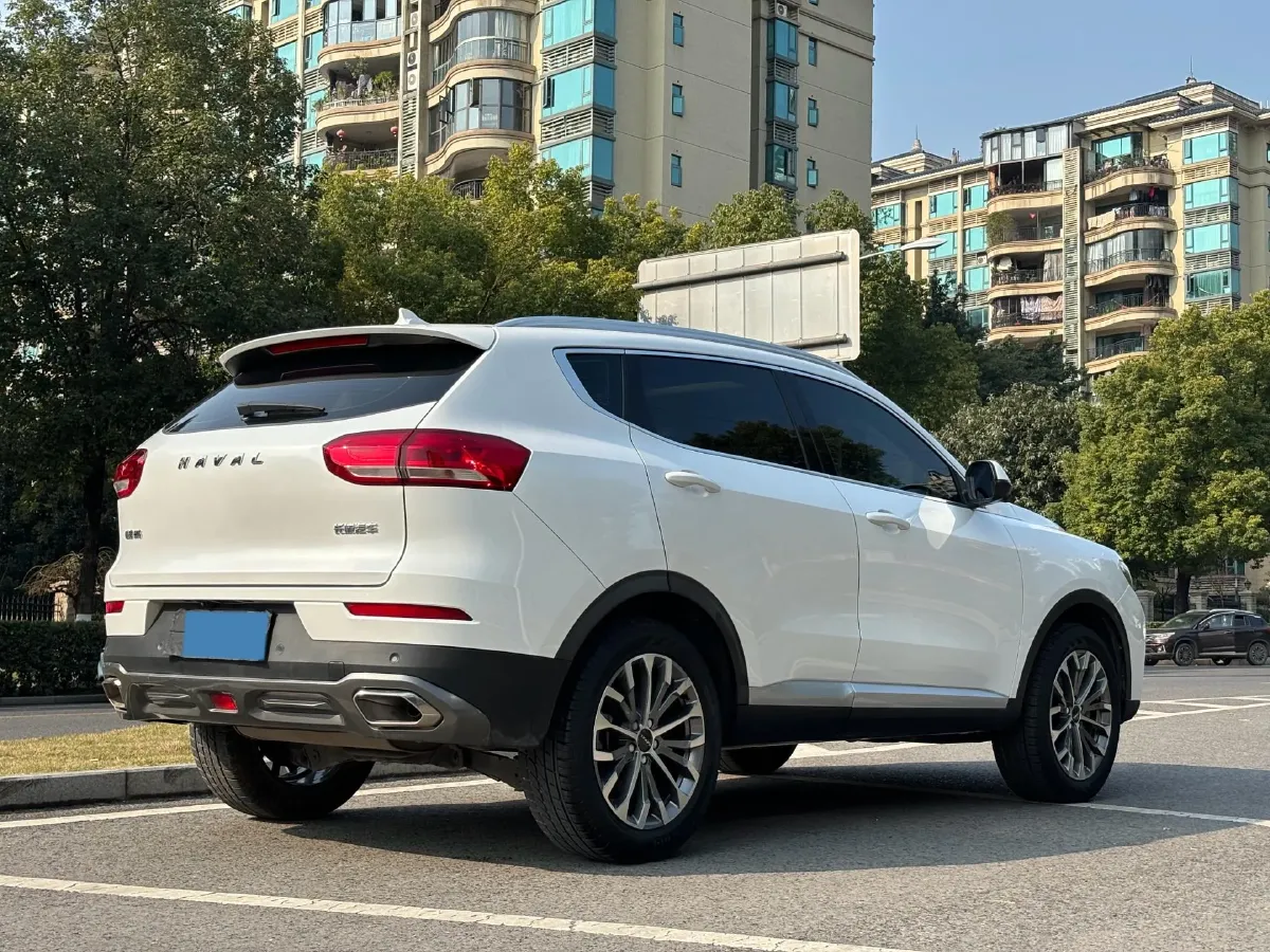 2020 Haval H6 1.5T 169HP L4 7DCT,autocango,china used car exporter,china ev exporter,chinese used car exporter,chinese used ev exporter