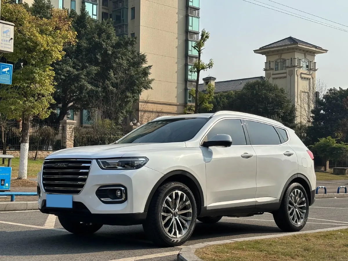 2020 Haval H6 1.5T 169HP L4 7DCT,autocango,china used car exporter,china ev exporter,chinese used car exporter,chinese used ev exporter