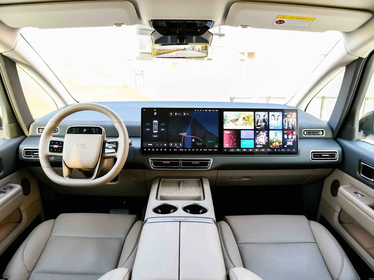 2025 Li MEGA BEV,autocango,china used car exporter,china ev exporter,chinese used car exporter,chinese used ev exporter