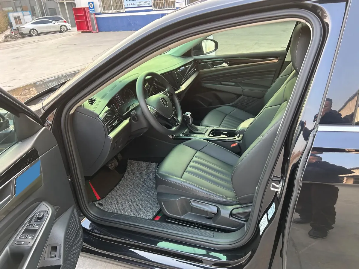 2021 Volkswagen Passat 1.4T 150HP L4 7DCT,autocango,china used car exporter,china ev exporter,chinese used car exporter,chinese used ev exporter