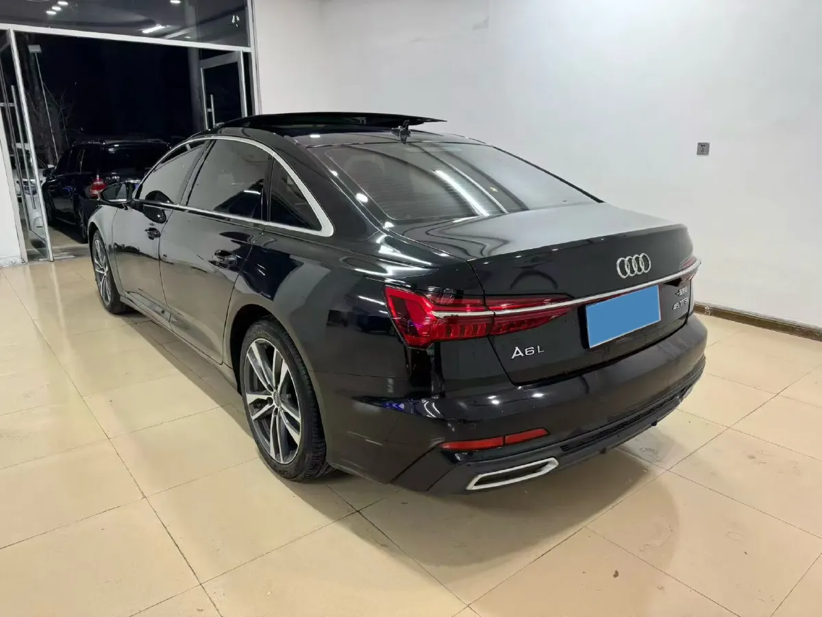 2020 Audi A6L 2.0T 190HP L4 7DCT,autocango,china used car exporter,china ev exporter,chinese used car exporter,chinese used ev exporter