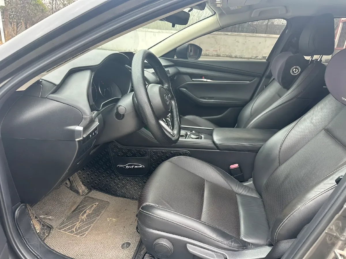 2021 Mazda 3 Axela 2.0L 158HP L4 6AT,autocango,china used car exporter,china ev exporter,chinese used car exporter,chinese used ev exporter