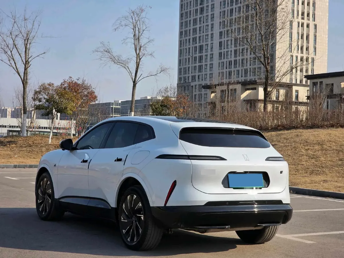 2024 Avatr 07 1.5T 156HP L4 REEV 39.05KWH,autocango,china used car exporter,china ev exporter,chinese used car exporter,chinese used ev exporter