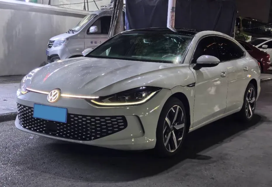 2024 Volkswagen Lamando 1.4T 150HP L4 7DCT,autocango,china used car exporter,china ev exporter,chinese used car exporter,chinese used ev exporter