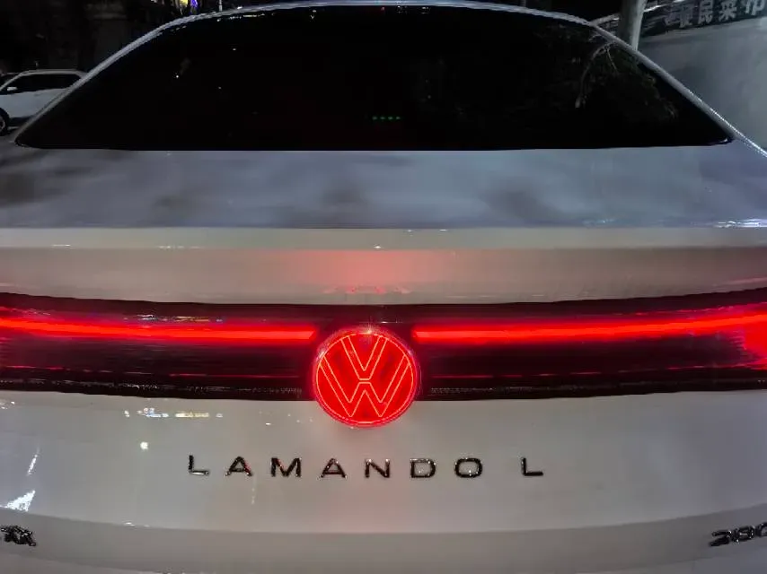 2024 Volkswagen Lamando 1.4T 150HP L4 7DCT,autocango,china used car exporter,china ev exporter,chinese used car exporter,chinese used ev exporter