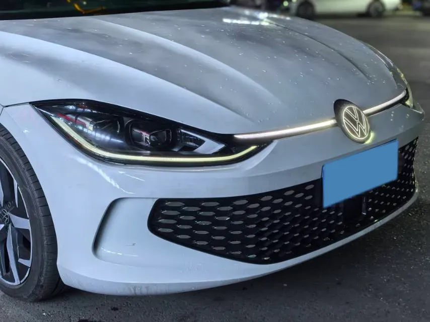 2024 Volkswagen Lamando 1.4T 150HP L4 7DCT,autocango,china used car exporter,china ev exporter,chinese used car exporter,chinese used ev exporter