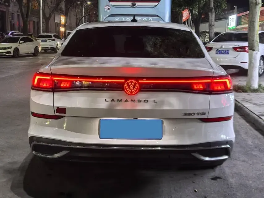 2024 Volkswagen Lamando 1.4T 150HP L4 7DCT,autocango,china used car exporter,china ev exporter,chinese used car exporter,chinese used ev exporter