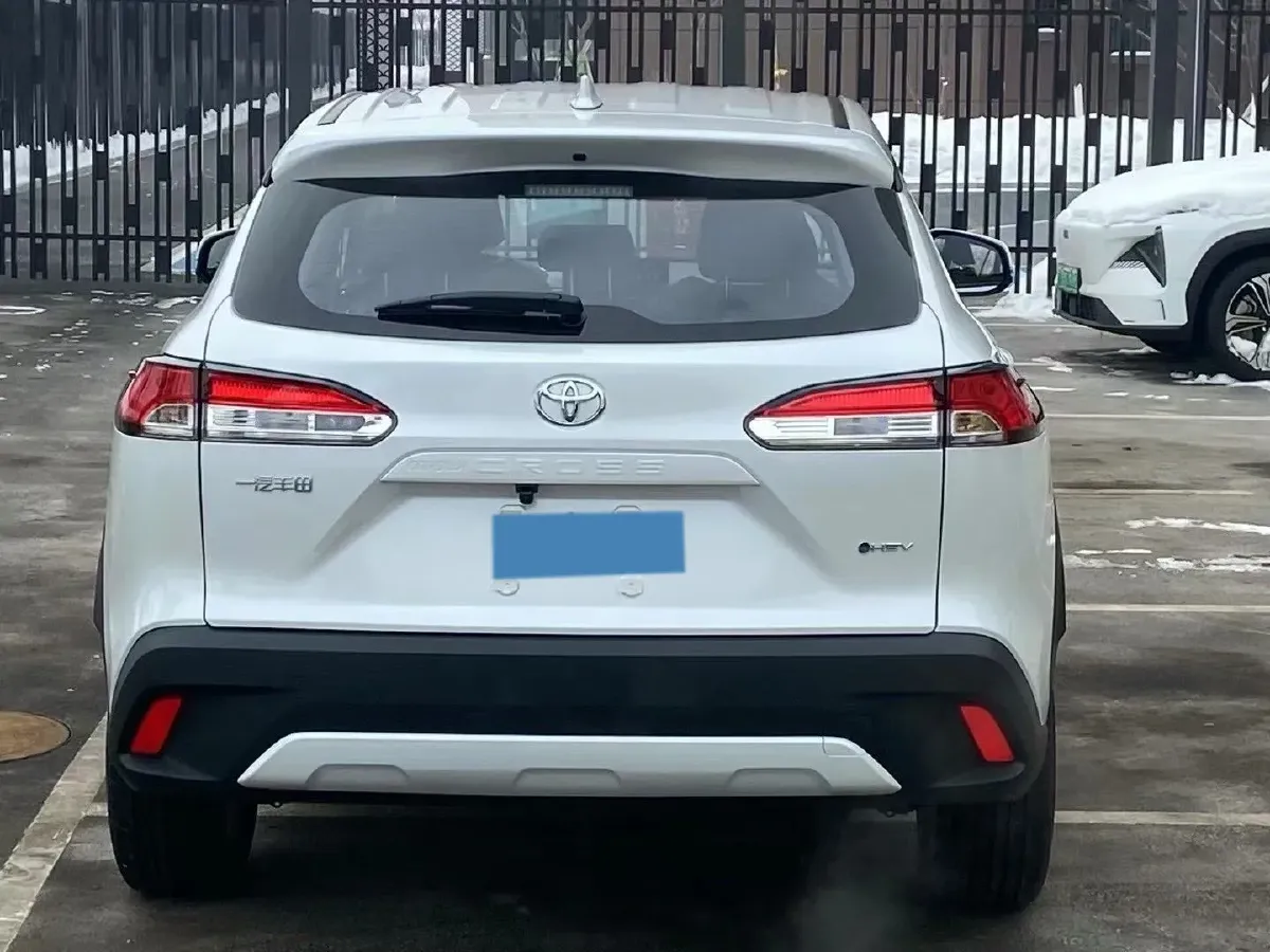 2024 Toyota Corolla Cross 2.0L 152HP L4 E-CVT Hybrid,autocango,china used car exporter,china ev exporter,chinese used car exporter,chinese used ev exporter