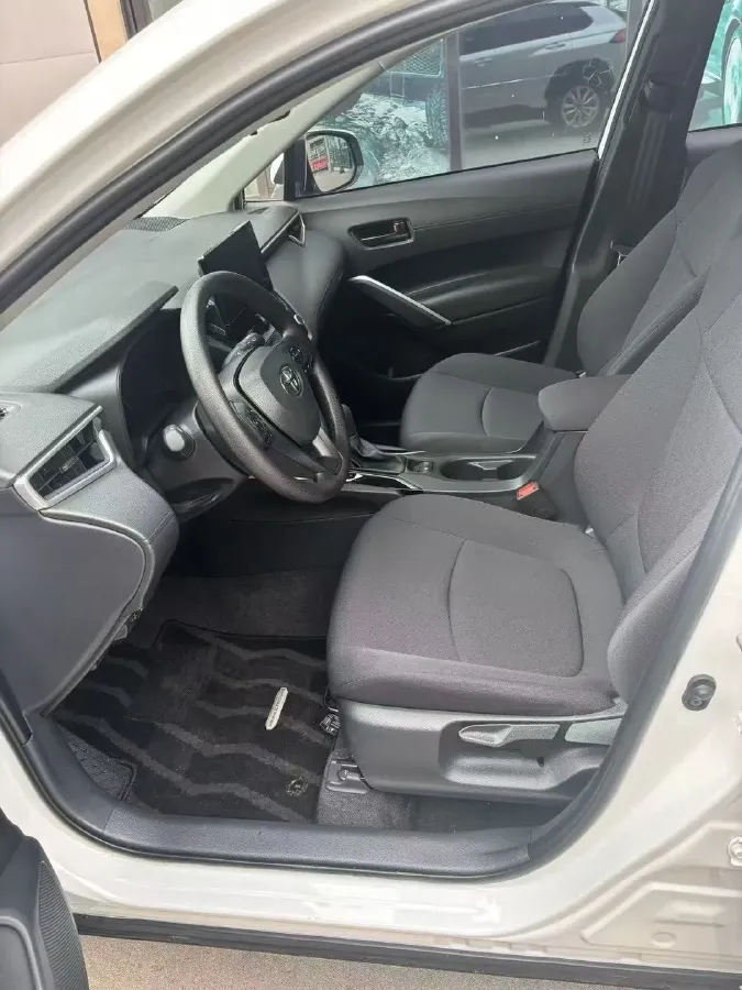 2024 Toyota Corolla Cross 2.0L 152HP L4 E-CVT Hybrid,autocango,china used car exporter,china ev exporter,chinese used car exporter,chinese used ev exporter