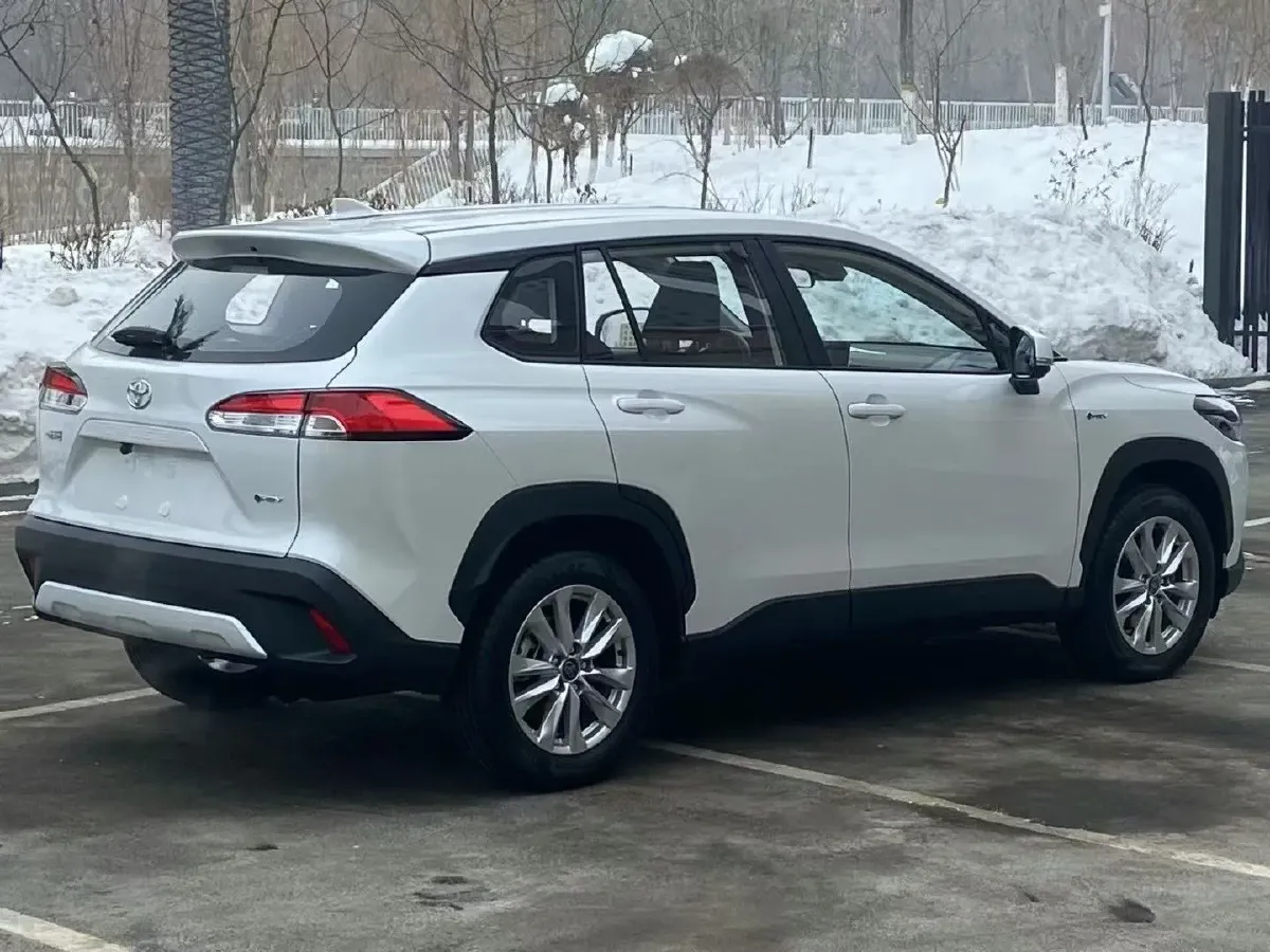 2024 Toyota Corolla Cross 2.0L 152HP L4 E-CVT Hybrid,autocango,china used car exporter,china ev exporter,chinese used car exporter,chinese used ev exporter