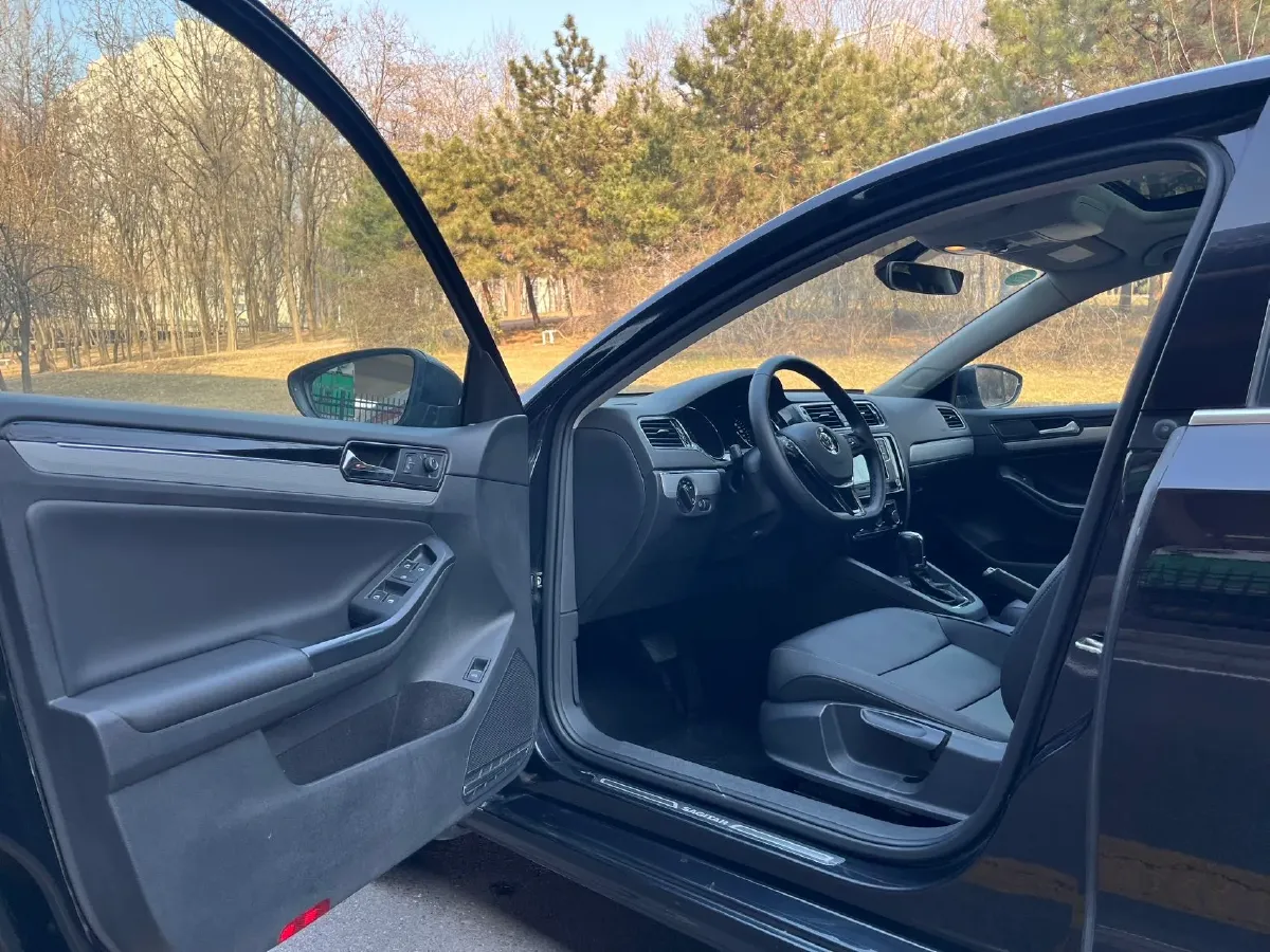 2018 Volkswagen Sagitar 1.2T 110HP L4 7DCT,autocango,china used car exporter,china ev exporter,chinese used car exporter,chinese used ev exporter