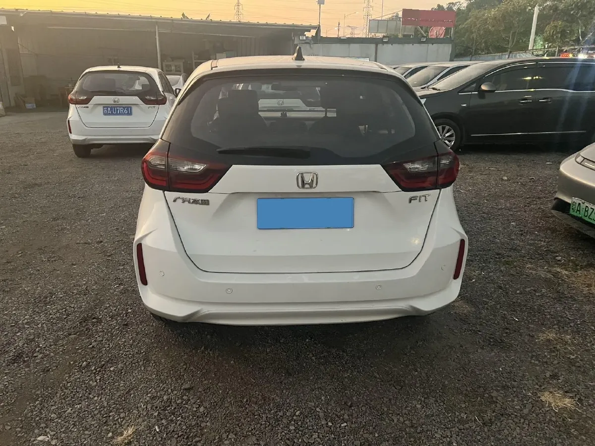 2021 Honda Fit 1.5L 131HP L4 CVT,autocango,china used car exporter,china ev exporter,chinese used car exporter,chinese used ev exporter