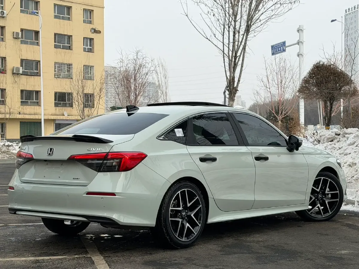 2023 Honda Civic 2.0L 143HP L4 E-CVT Hybrid,autocango,china used car exporter,china ev exporter,chinese used car exporter,chinese used ev exporter