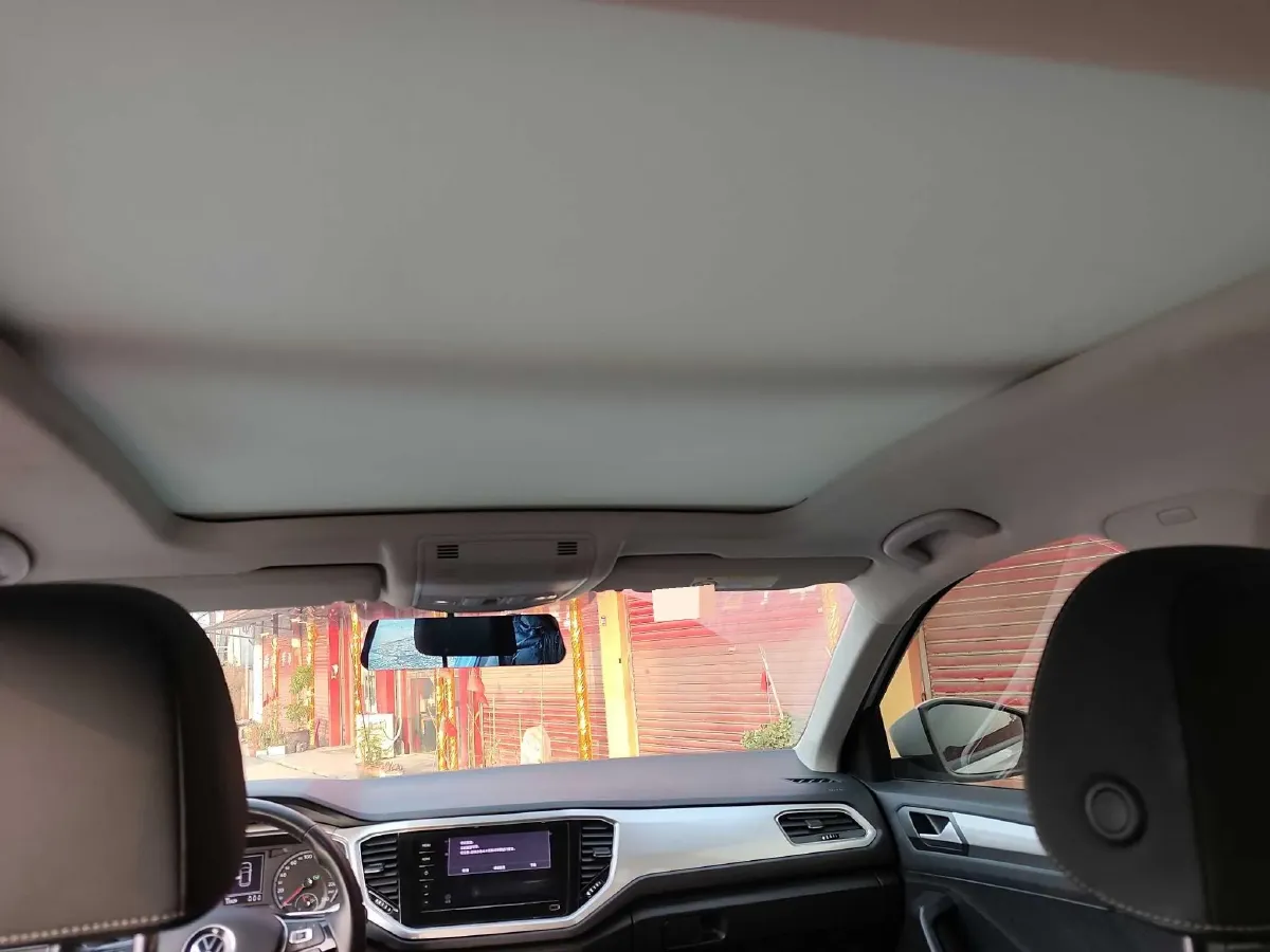 2019 Volkswagen T-Roc 1.4T 150HP L4 7DCT,autocango,china used car exporter,china ev exporter,chinese used car exporter,chinese used ev exporter