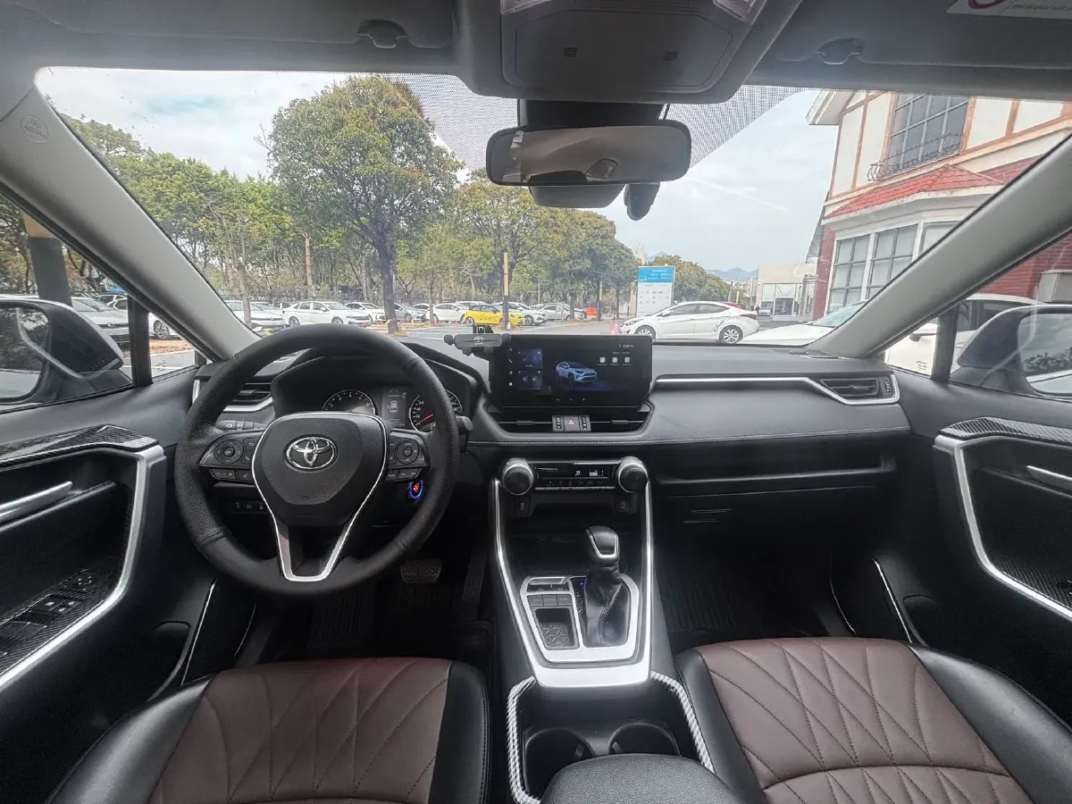 2023 Toyota RAV4 2.0L 171HP L4 CVT,autocango,china used car exporter,china ev exporter,chinese used car exporter,chinese used ev exporter