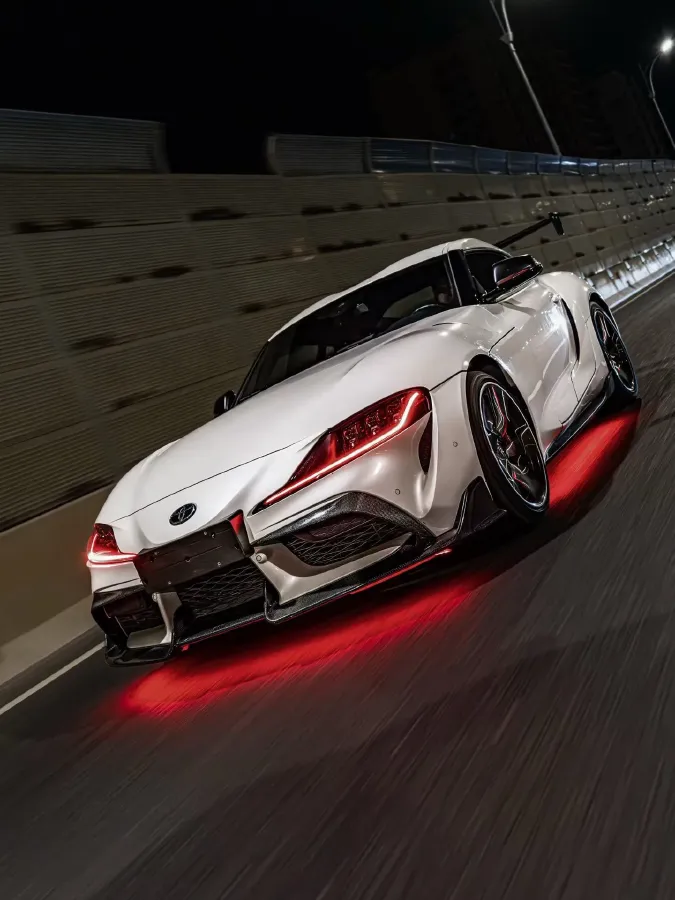 2022 Toyota Supra 3.0T 340HP L6 8AT,autocango,china used car exporter,china ev exporter,chinese used car exporter,chinese used ev exporter
