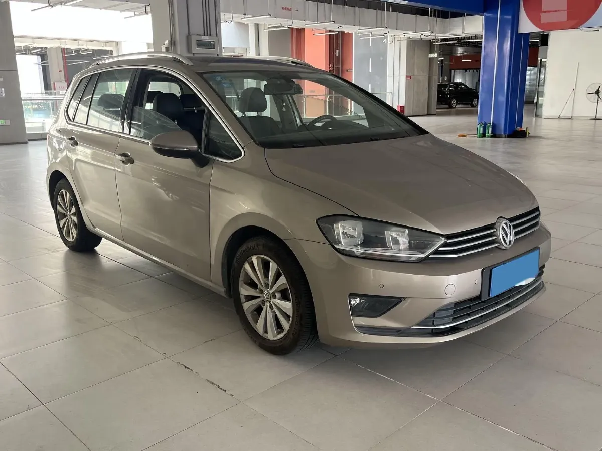 2018 Volkswagen Golf Sportsvan 1.4T 131HP L4 7DCT,autocango,china used car exporter,china ev exporter,chinese used car exporter,chinese used ev exporter