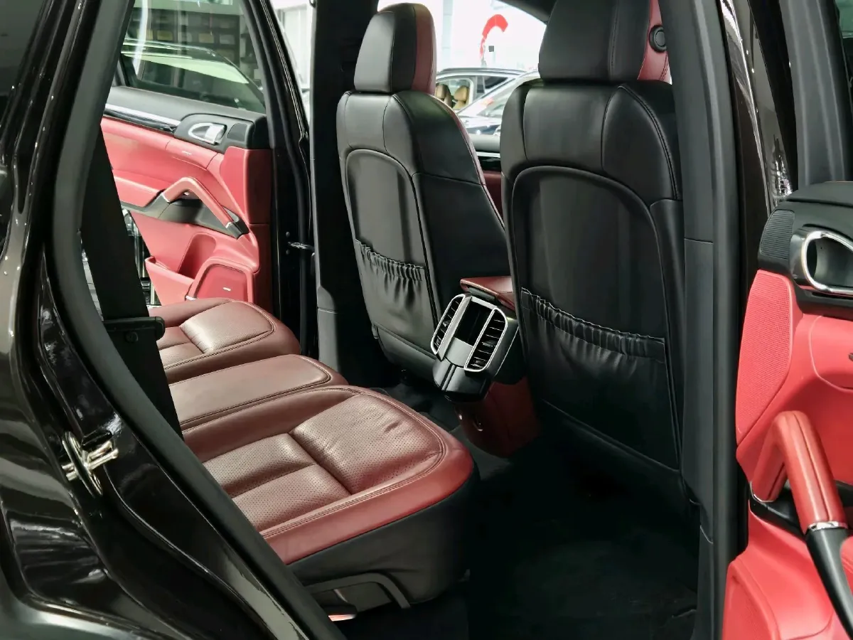 2016 Porsche Cayenne 3.0T 333HP V6 8AT PHEV,autocango,china used car exporter,china ev exporter,chinese used car exporter,chinese used ev exporter