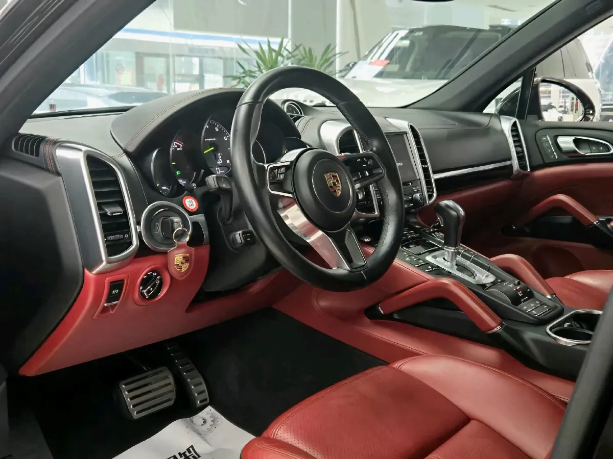 2016 Porsche Cayenne 3.0T 333HP V6 8AT PHEV,autocango,china used car exporter,china ev exporter,chinese used car exporter,chinese used ev exporter