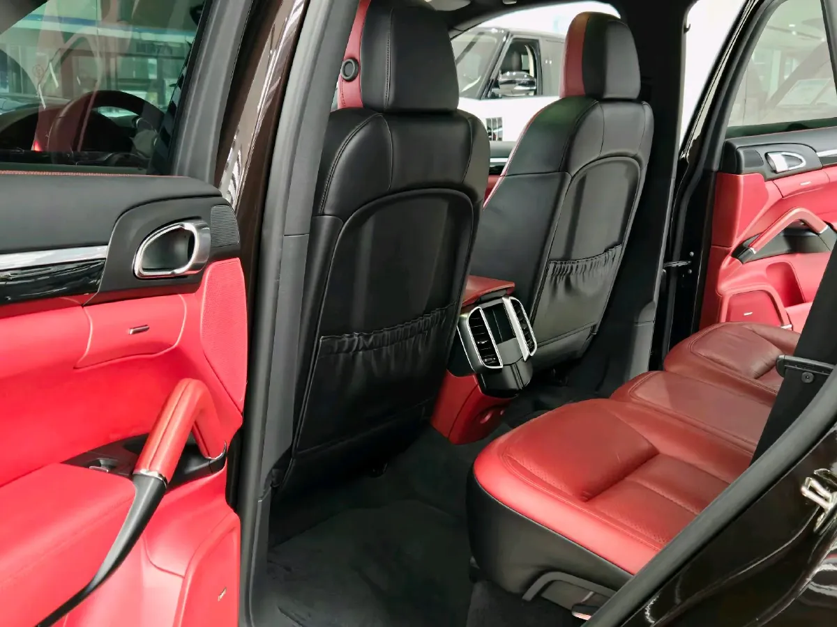 2016 Porsche Cayenne 3.0T 333HP V6 8AT PHEV,autocango,china used car exporter,china ev exporter,chinese used car exporter,chinese used ev exporter