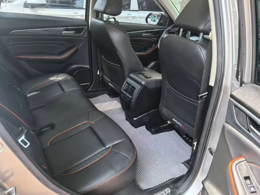 2021 Haval F7 2.0T 224HP L4 7DCT,autocango,china used car exporter,china ev exporter,chinese used car exporter,chinese used ev exporter