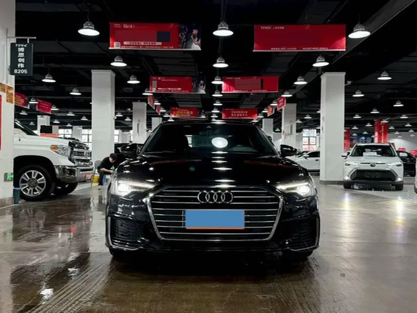 2019 Audi A6L 2.0T 190HP L4 7DCT,autocango,china used car exporter,china ev exporter,chinese used car exporter,chinese used ev exporter
