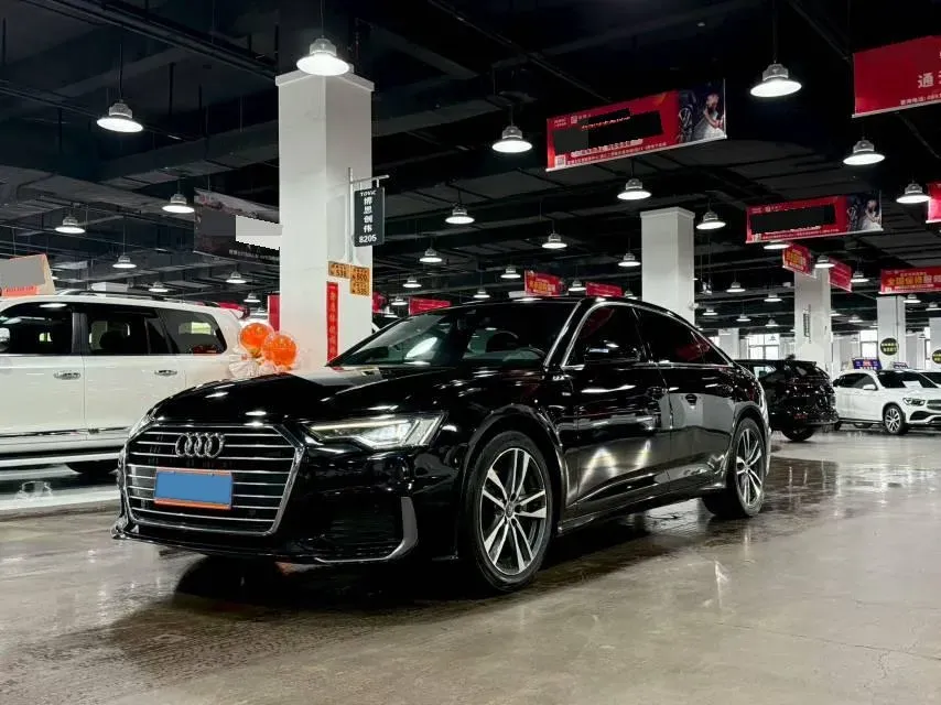 2019 Audi A6L 2.0T 190HP L4 7DCT,autocango,china used car exporter,china ev exporter,chinese used car exporter,chinese used ev exporter