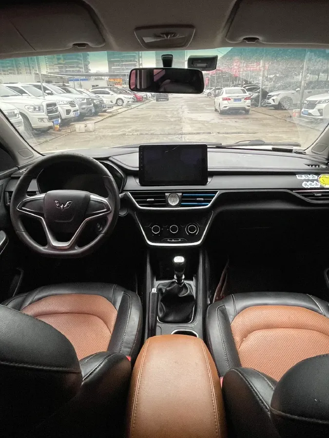 2018 WuLing HongGuang S3 1.5L 112HP L4 6MT,autocango,china used car exporter,china ev exporter,chinese used car exporter,chinese used ev exporter